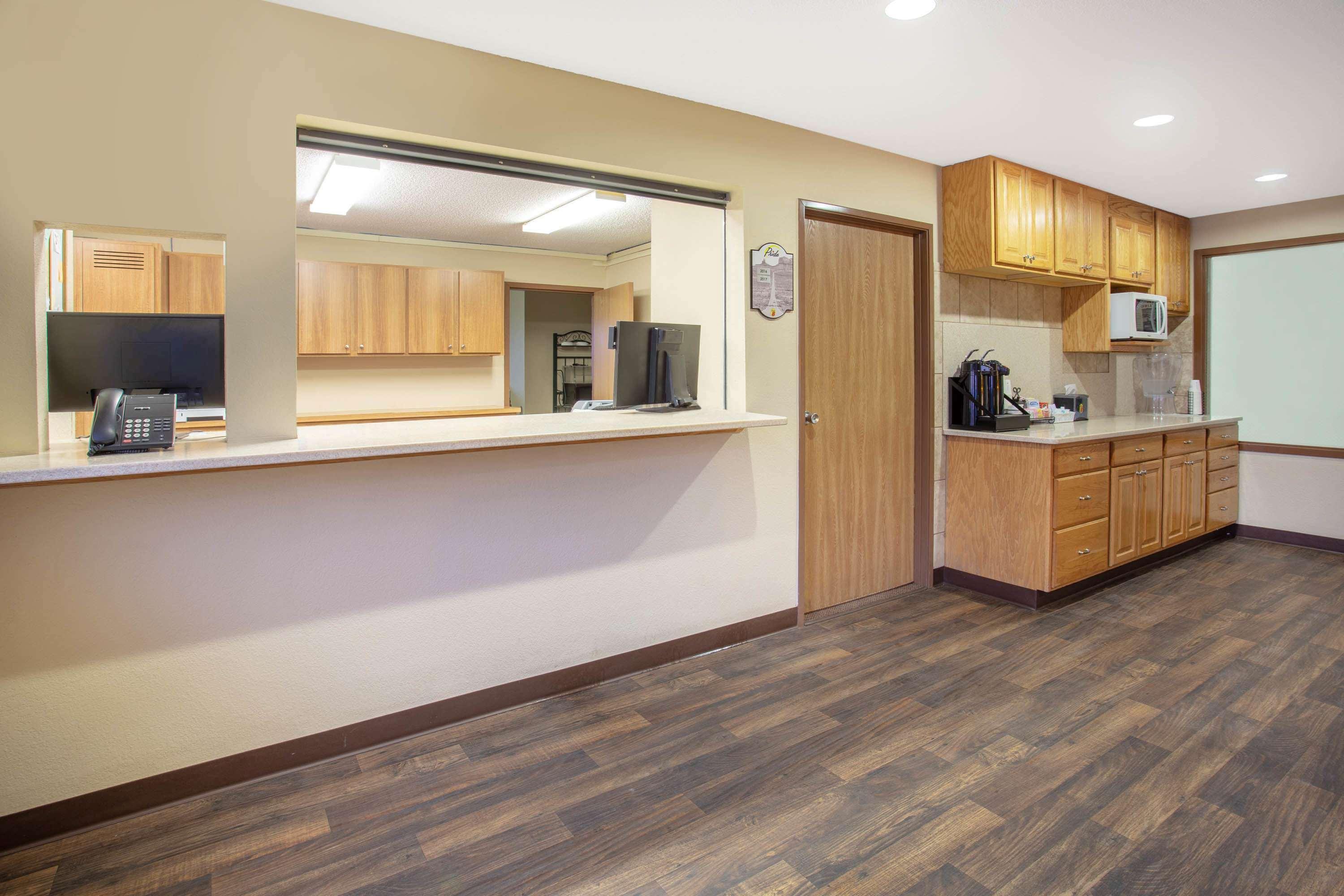 Super 8 By Wyndham Lewistown Ξενοδοχείο Εξωτερικό φωτογραφία