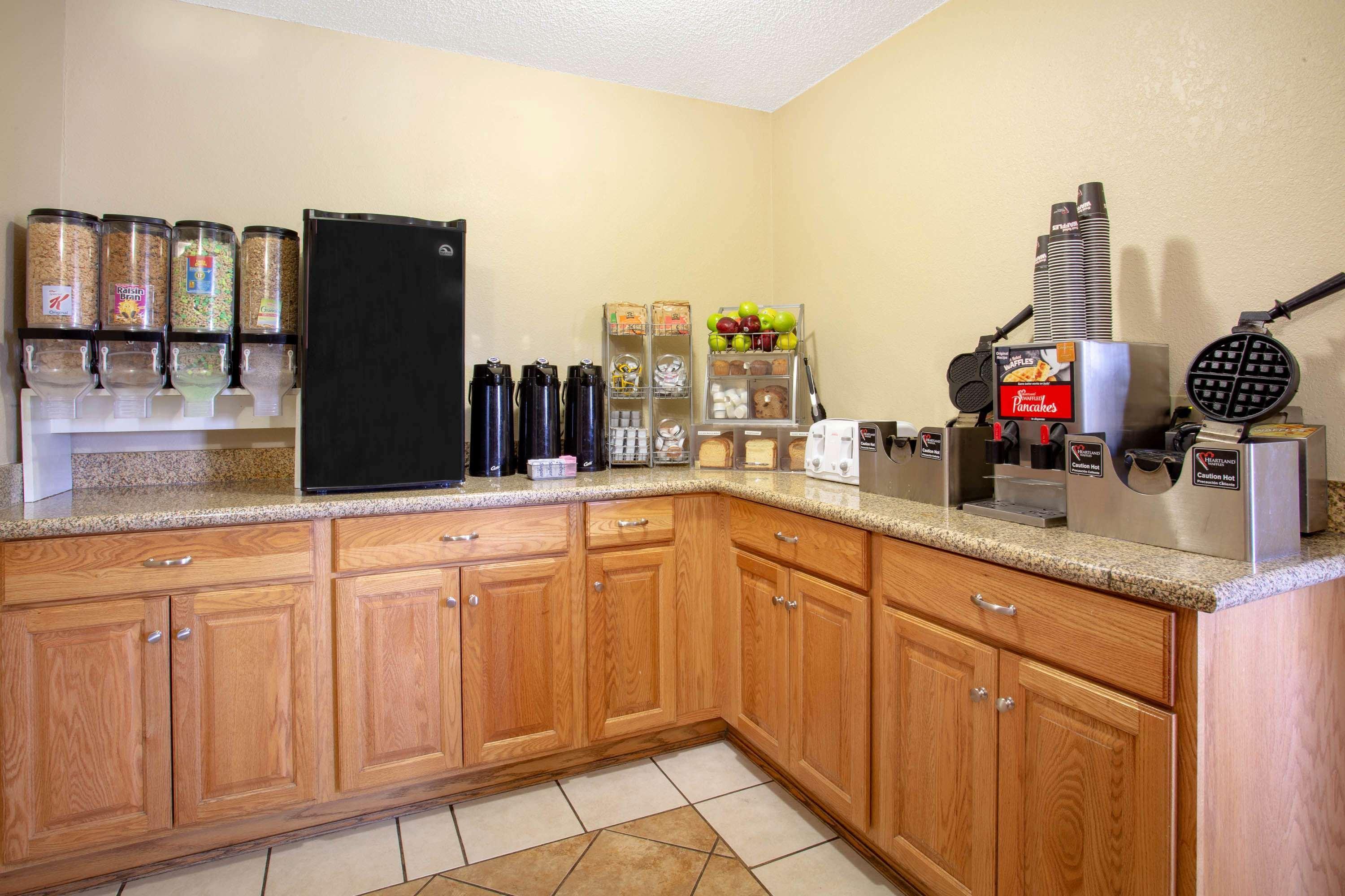 Super 8 By Wyndham Lewistown Ξενοδοχείο Εξωτερικό φωτογραφία